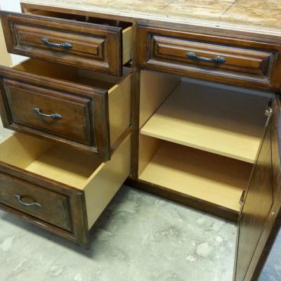 custom kitchen cabinets with soft close drawers